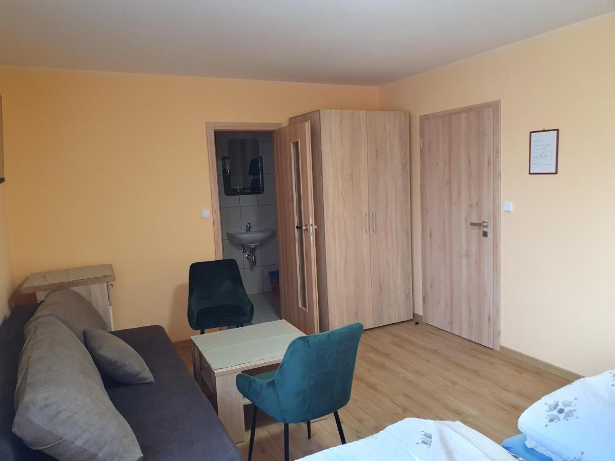 Pension Zelený strom Mikulov Exterior foto